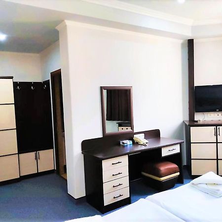 Ddd Hotel Jereván Kültér fotó
